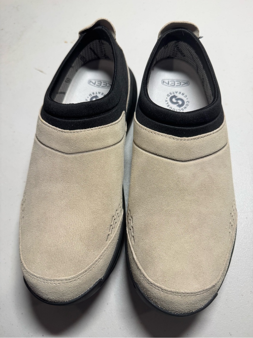 KEEN Safari Men's Slip-On Suede Casual Shoes - Sand/Black